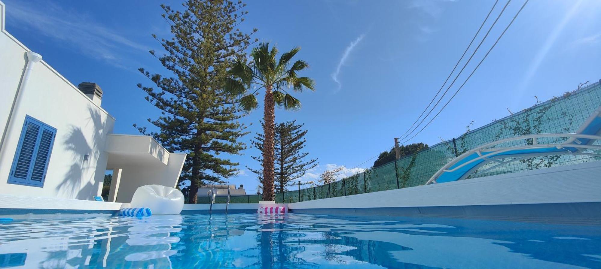 Pool Seaside Relais - Ville Ninfea, Marea, Rosa E Cassiopea Фонтане Бианче Екстериор снимка