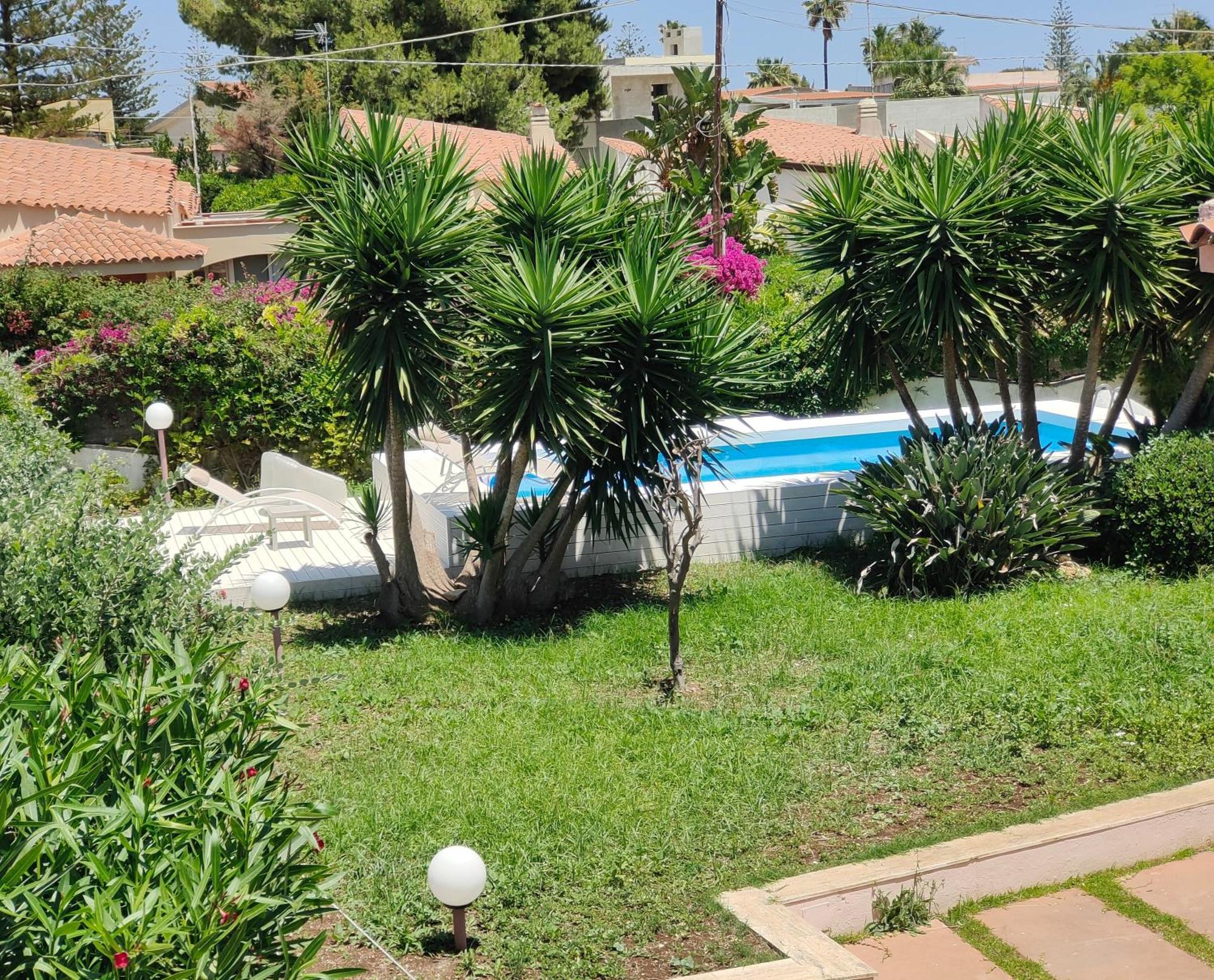 Pool Seaside Relais - Ville Ninfea, Marea, Rosa E Cassiopea Фонтане Бианче Стая снимка