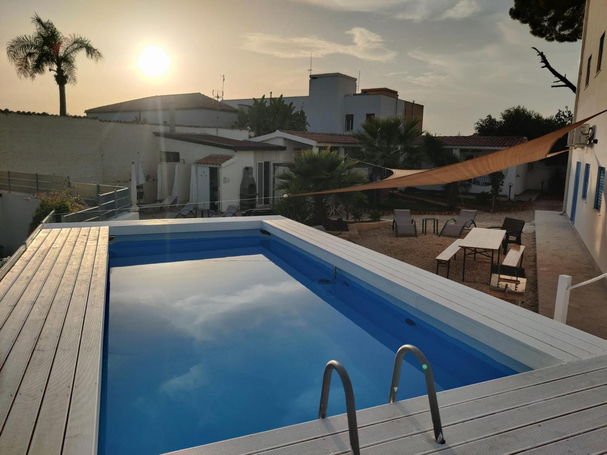Pool Seaside Relais - Ville Ninfea, Marea, Rosa E Cassiopea Фонтане Бианче Екстериор снимка