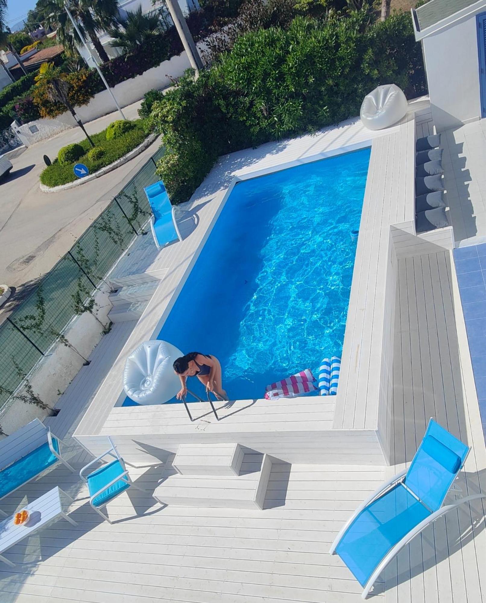 Pool Seaside Relais - Ville Ninfea, Marea, Rosa E Cassiopea Фонтане Бианче Екстериор снимка